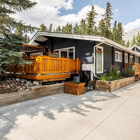 Cougar Street Mountain Rental 班夫 外观 照片