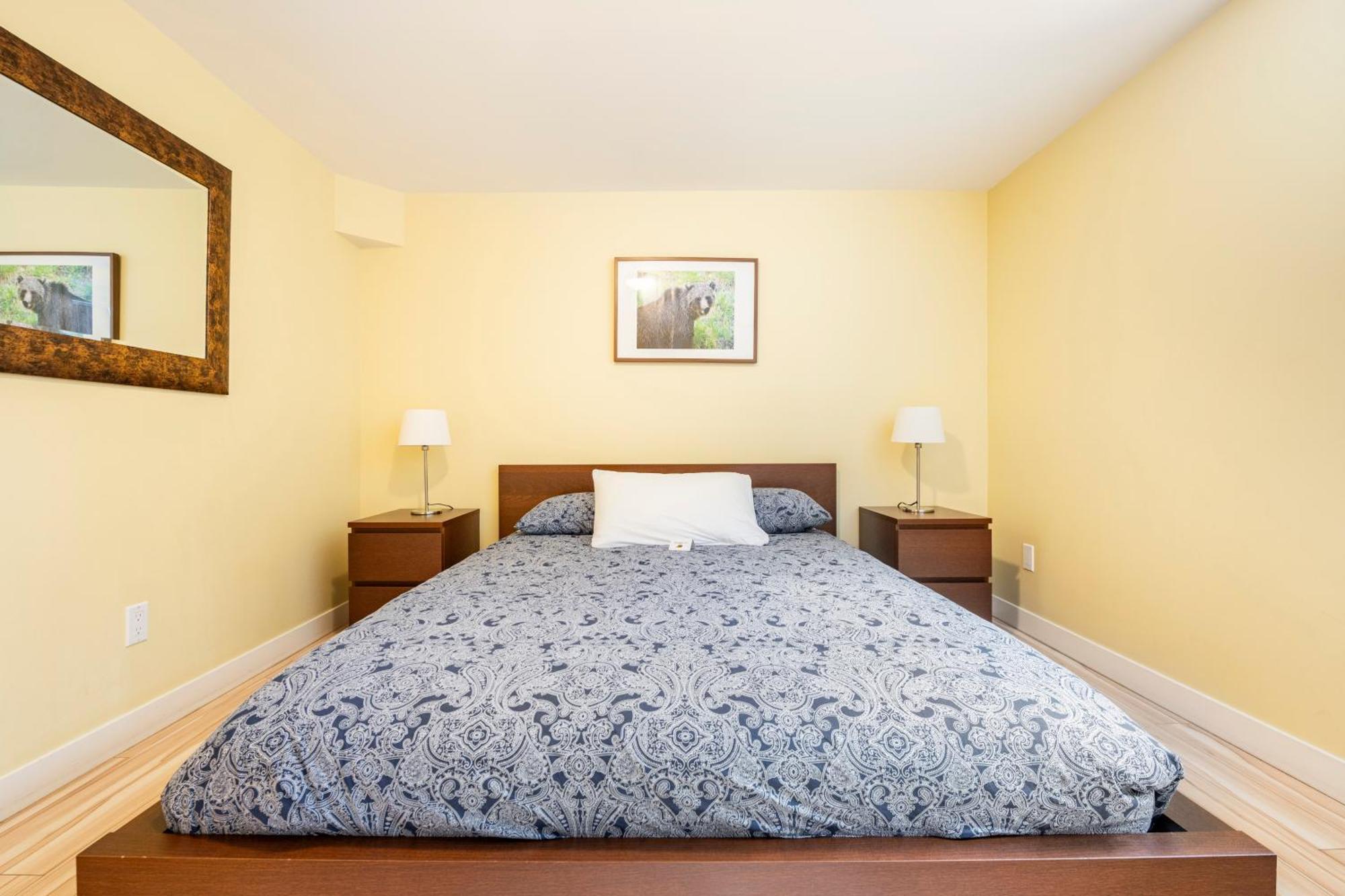 Cougar Street Mountain Rental 班夫 外观 照片